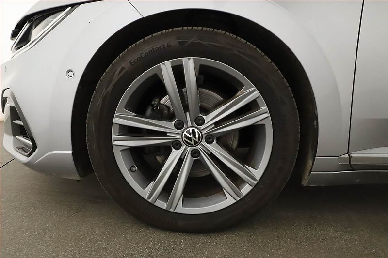 Volkswagen Arteon (2023) R-line 2.0 TDI - fotka 12 z 20