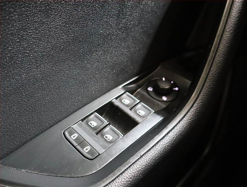 Škoda Superb (2018) Laurin&Klement 2.0 TDI, 4X4 - fotka 24 z 28