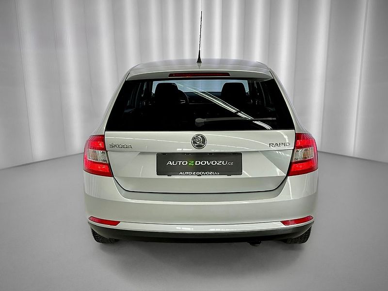 Škoda Rapid 1.2 TSI SPACEBACK AMBITION FRE - fotka 5 z 15