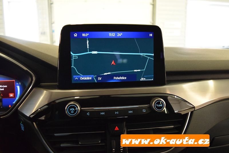 Ford Kuga 2.5 HYBRID TITANIUM 2023  - fotka 38 z 60