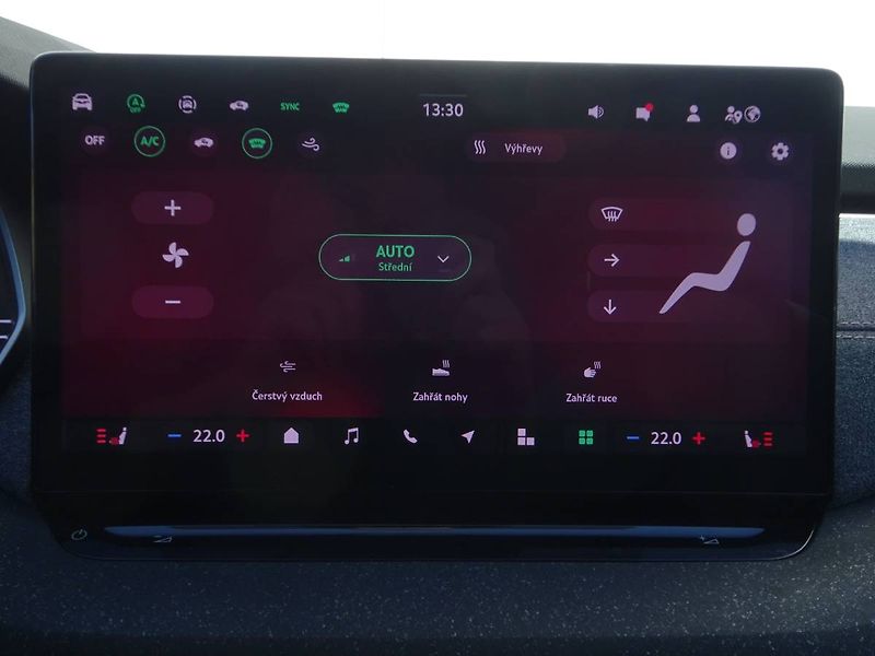 Škoda Octavia (2024) 1.5TSi/110kW DSG M-HEV SELECTI - fotka 23 z 29