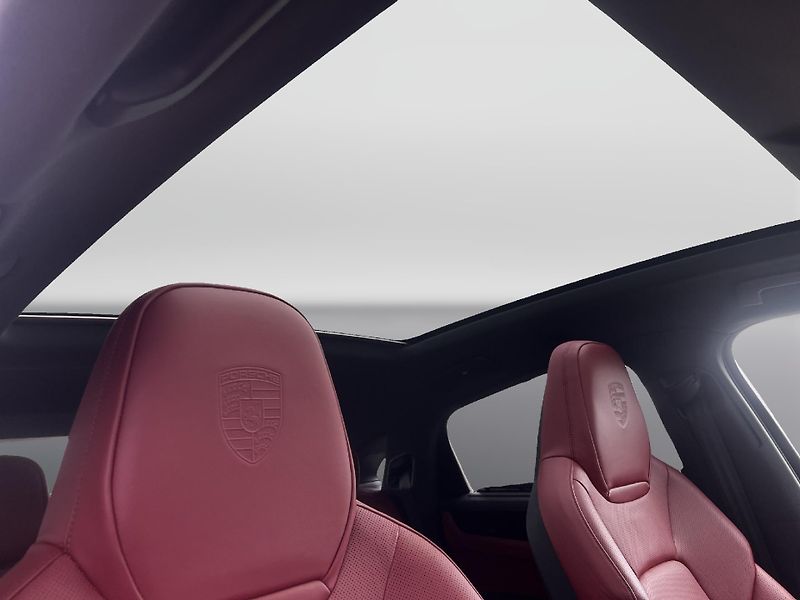 Porsche Cayenne Coupé - fotka 25 z 29
