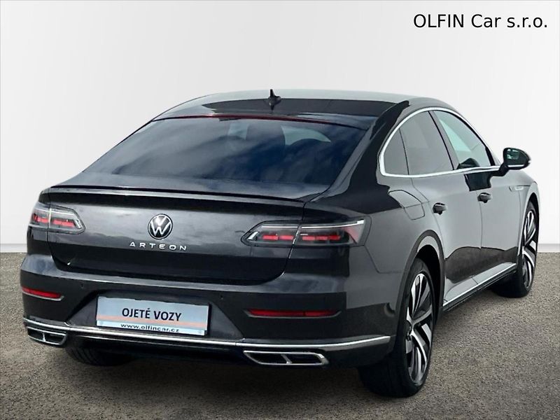 Volkswagen Arteon 2,0 TDi 110kW 7DSG R-line - fotka 2 z 29