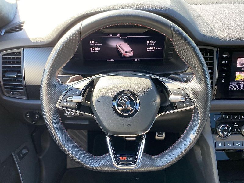 Škoda Kodiaq (2020) 2.0 TDI 4x4 DSG RS - fotka 6 z 39