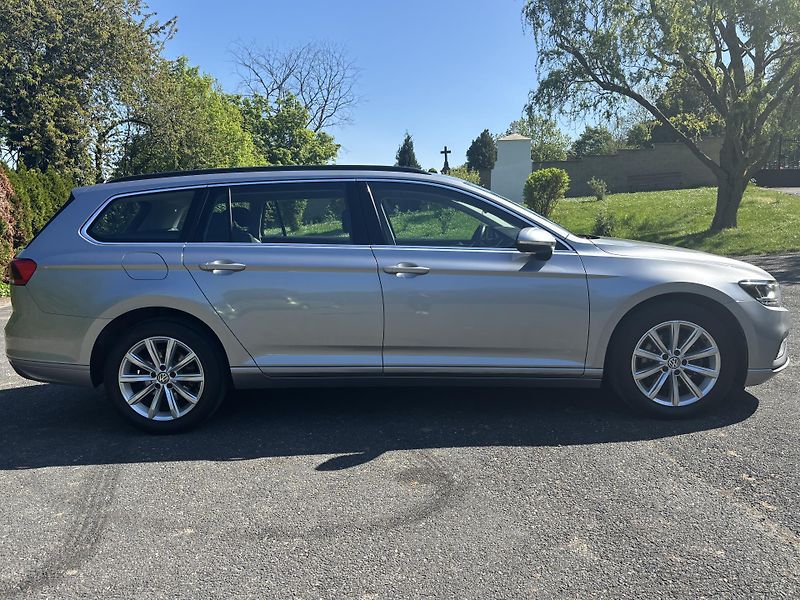 Volkswagen Passat (2020) 2.0TDI Business REZERVACE - fotka 4 z 25