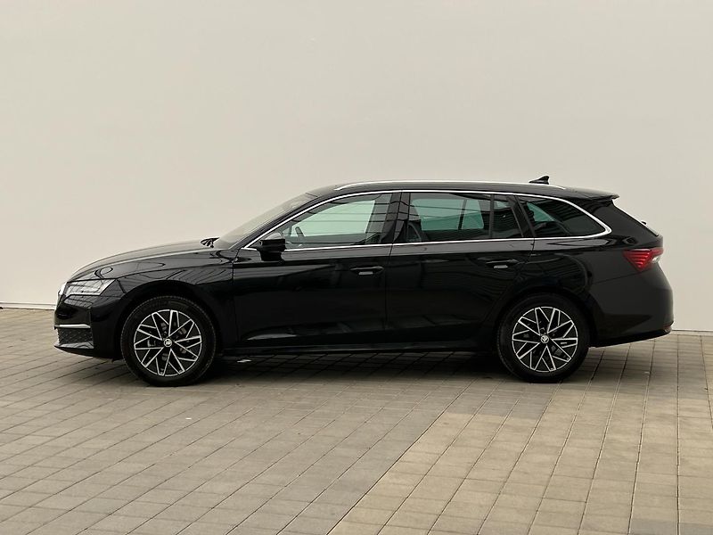 Škoda Octavia 1.5 TSI Top selection - fotka 3 z 35