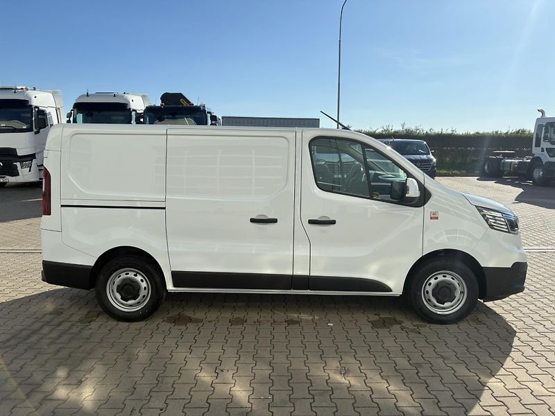 Renault Trafic (2026) VAN L1H1 110k RED - fotka 3 z 12