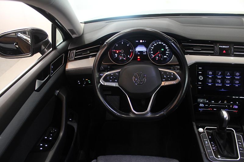Volkswagen Passat (2023) 2.0TDI DSG Nez.Topení Model 24 - fotka 32 z 33