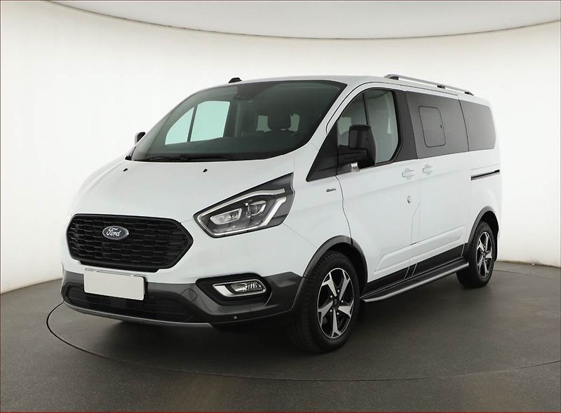 Ford Tourneo Custom (2022) 2.0 EcoBlue, DPH - fotka 2 z 20