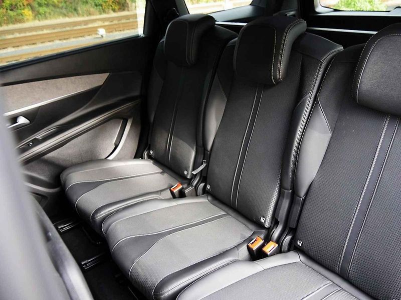 Peugeot 5008 1.5 BlueHDI