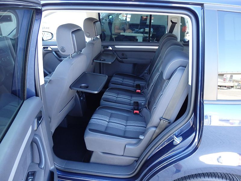 Volkswagen Touran 1.2 TSI MATCH 10x AIRBAG ZÁVĚS - fotka 7 z 14