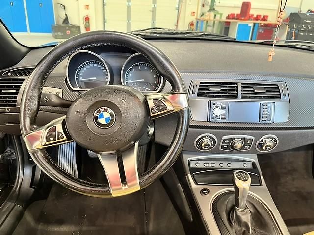 BMW Z4 (2003) BMW Z4 e 85 6V - fotka 9 z 17
