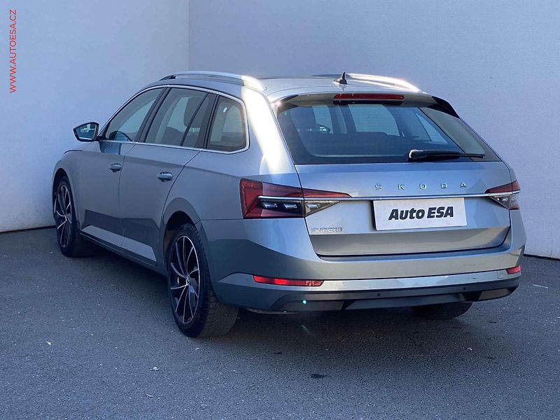 Škoda Superb (2019) 2.0 TSi, Style, DSG, +ALU - fotka 6 z 20