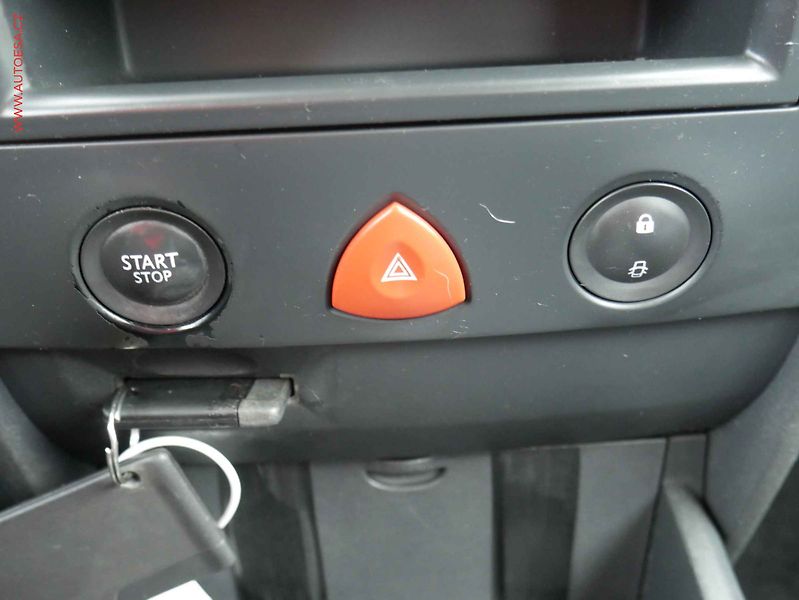Renault Mégane (2006) 1.4i, ČR - fotka 15 z 16