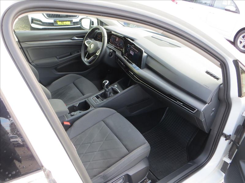 Volkswagen Golf Variant 1,5 TSI STYLE Akční CENA!!! - fotka 10 z 22