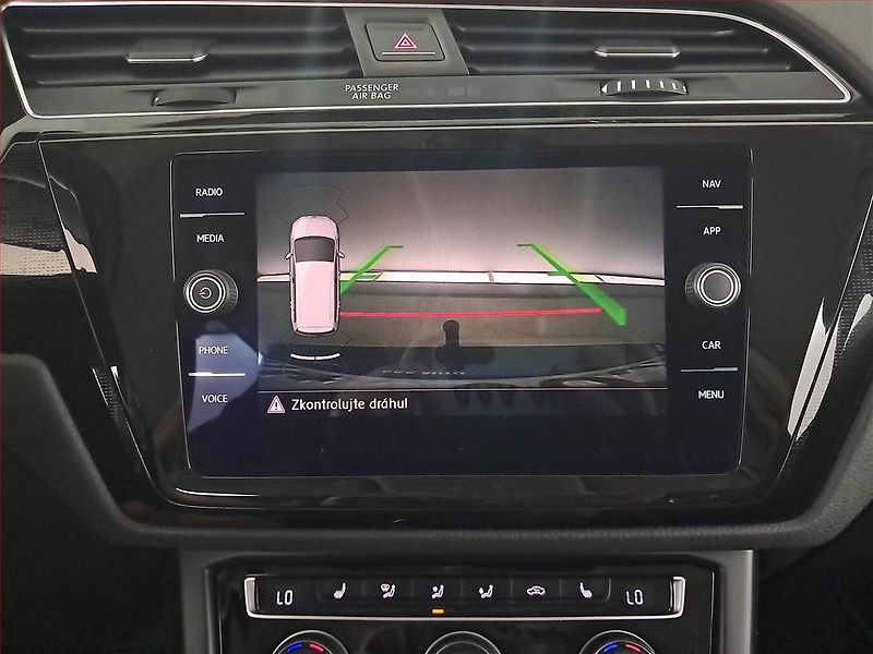 Volkswagen Touran (2017) 1.4 TSI, Navi, Tempomat - fotka 21 z 21