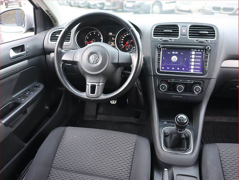 Volkswagen Golf (2013) 1.4 TSI, Serv.kniha, Tempomat - fotka 7 z 18