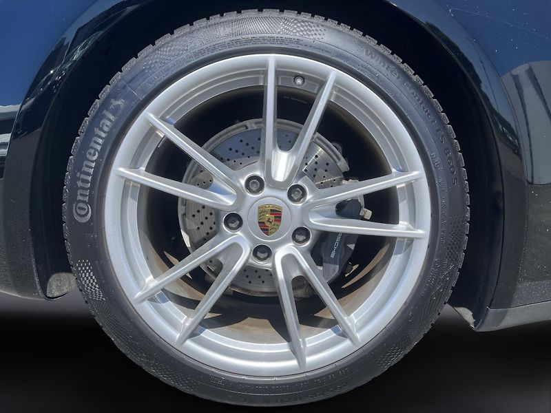 Porsche 911 (2020) Carrera - fotka 11 z 25