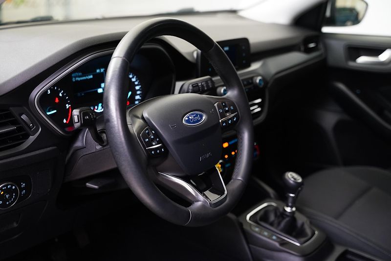 Ford Focus - fotka 14 z 24