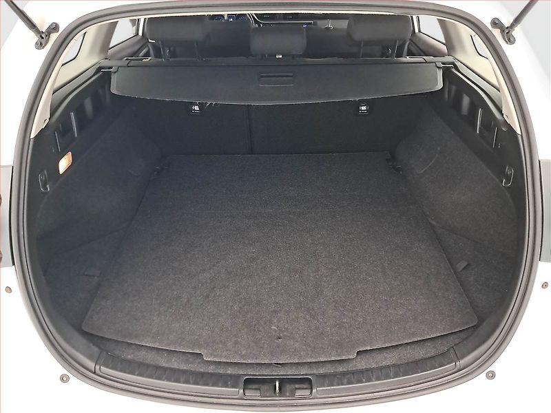 Toyota Auris (2018) 1.6 Valvematic, ČR,1.maj - fotka 13 z 18
