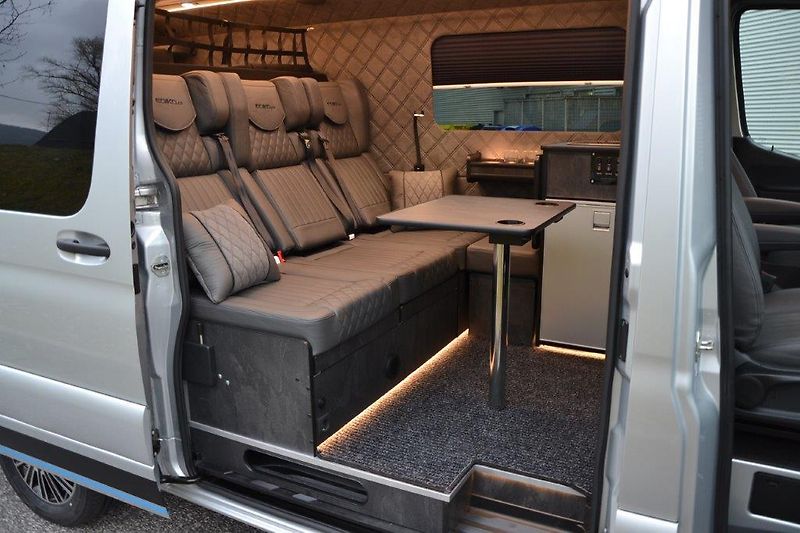 Mercedes-Benz  317 9G Camper - vestavba - fotka 33 z 58