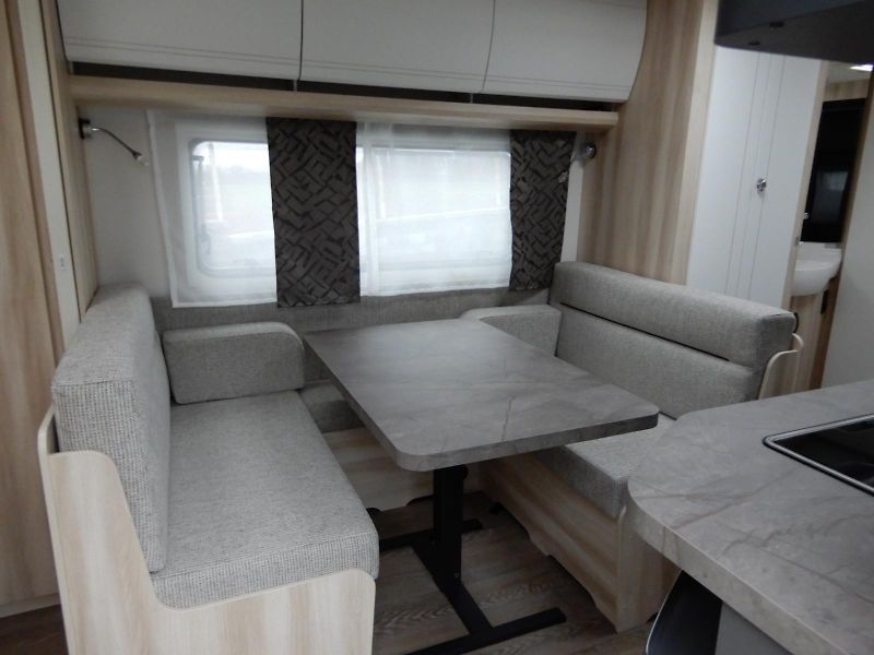 Hobby (2025) De Luxe 540 KMFe - fotka 9 z 19