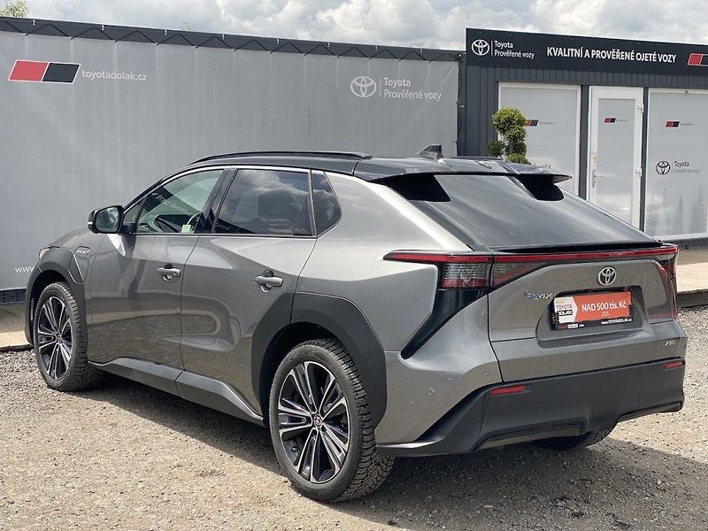Toyota bZ4X EV, Executive JBL, 4x4, záruka - fotka 5 z 18
