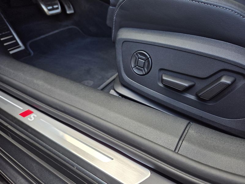 Audi A6 Avant TDi Q Matrix NezTop TZ  - fotka 17 z 62