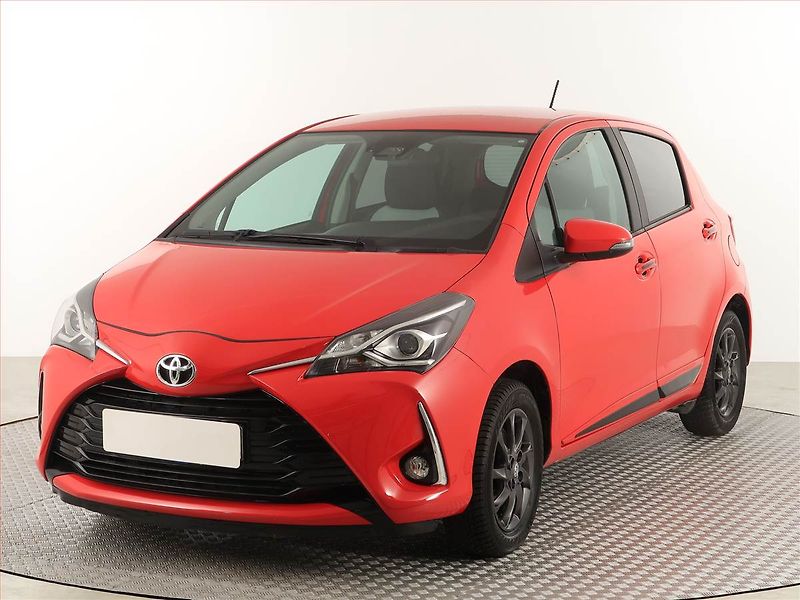 Toyota Yaris (2017) 1.5 Dual VVT-i, Serv.kniha - fotka 2 z 17