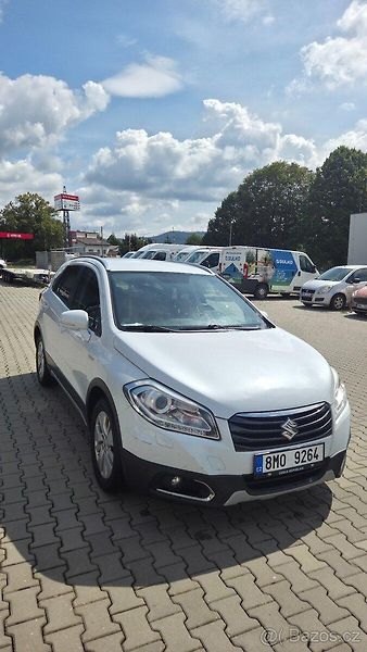 Suzuki SX4 S-Cross (2014) - fotka 2 z 20