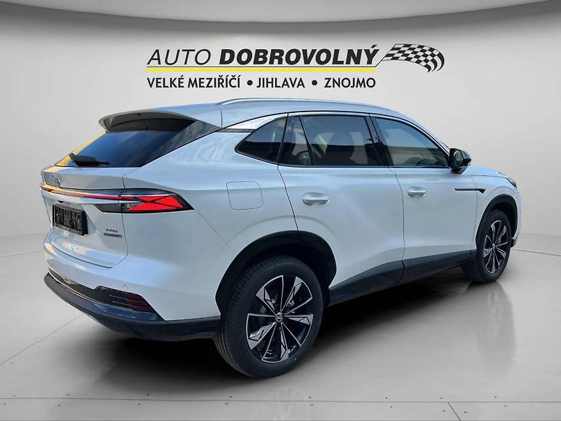 MG HS EXCLUSIVE Hybrid+ 1.5T (165 kW - fotka 8 z 20