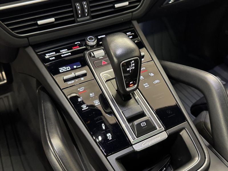 Porsche Cayenne S VZDUCH PANO CHRONO LED - fotka 18 z 33