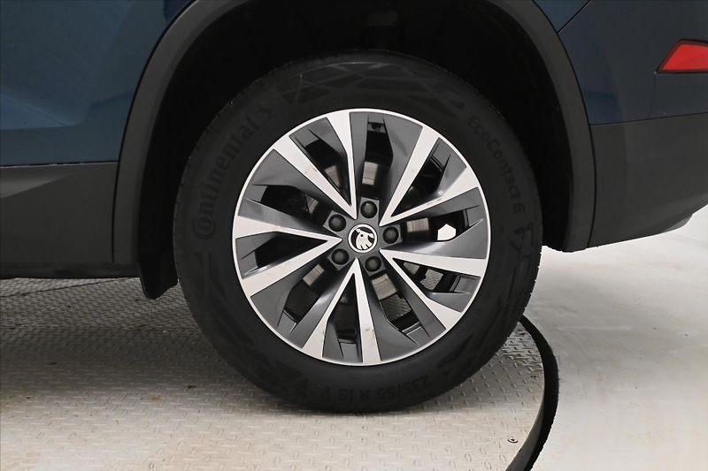 Škoda Kodiaq 2,0 TDI 140kW DSG 4x4 Style Zá - fotka 32 z 32
