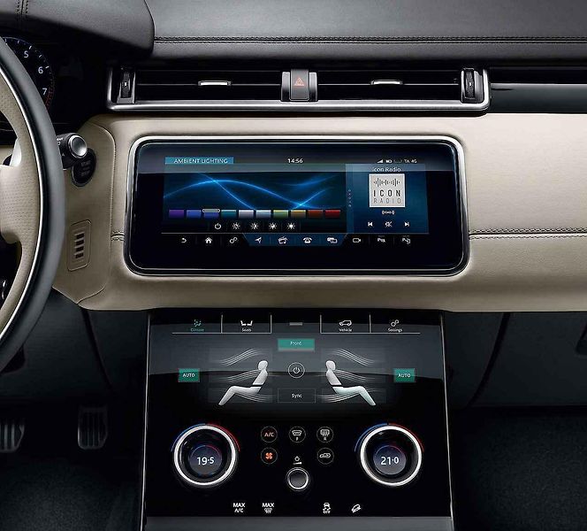Range Rover Velar.