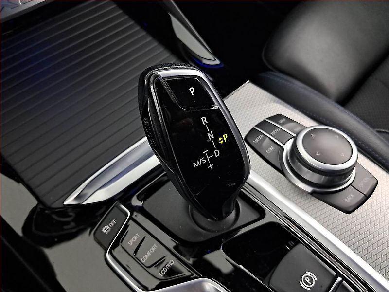 BMW X3 (2020) xDrive20d - fotka 13 z 25