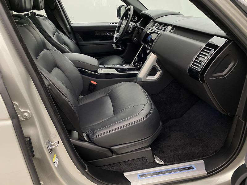 Land Rover Range Rover 4.4 SDV8 AUTOBIOGRAPHY AWD CZ - fotka 23 z 64