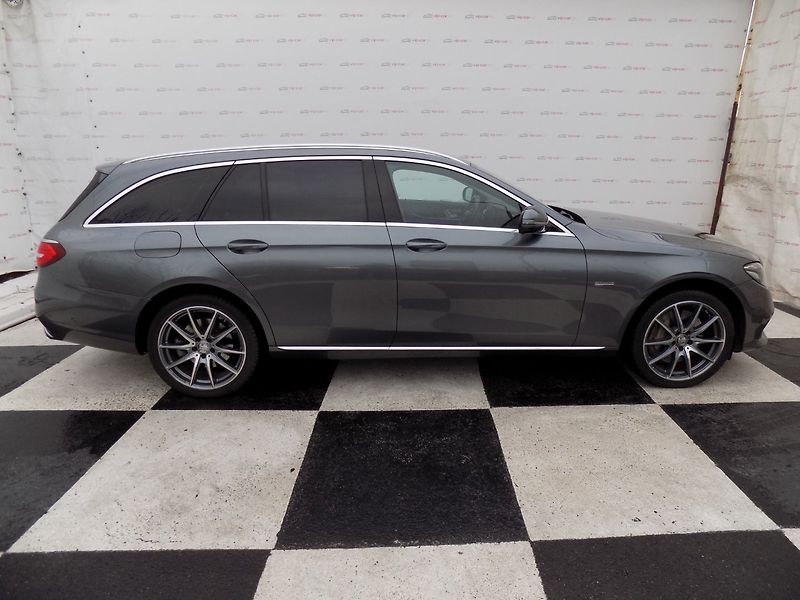 Mercedes-Benz Třídy E (2018) 400d/4-Matic/Full-LED/Webasto/ - fotka 6 z 39