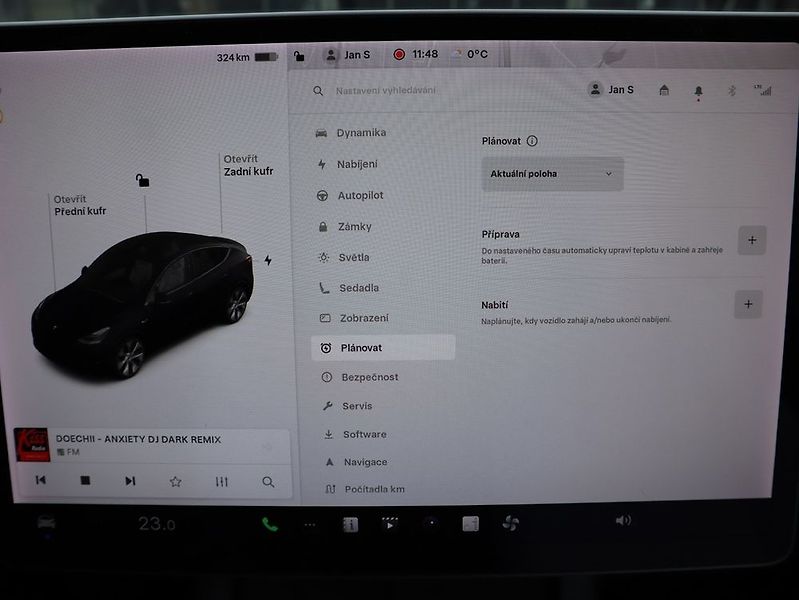 Tesla Model Y (2022) - fotka 35 z 45