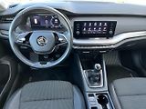 Škoda Octavia (2023) com. 2.0TDi! ČR+1. maj! TAŽNÉ! - náhled 14