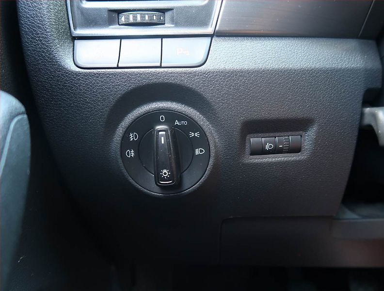 Škoda Fabia (2016) 1.2 TSI, Serv.kniha, Tempomat - fotka 15 z 19