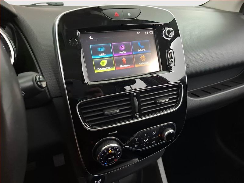 Renault Clio (2018) 1.2 16V, Navi, Tempomat - fotka 12 z 17