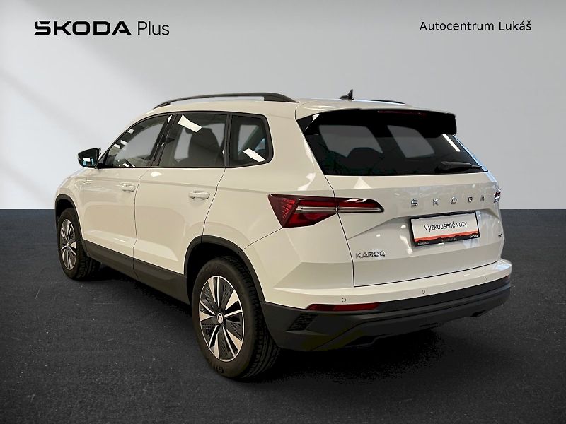 Škoda Karoq (2024) TOP SELECTION 2.0 TDI 4x4 110 - fotka 17 z 33