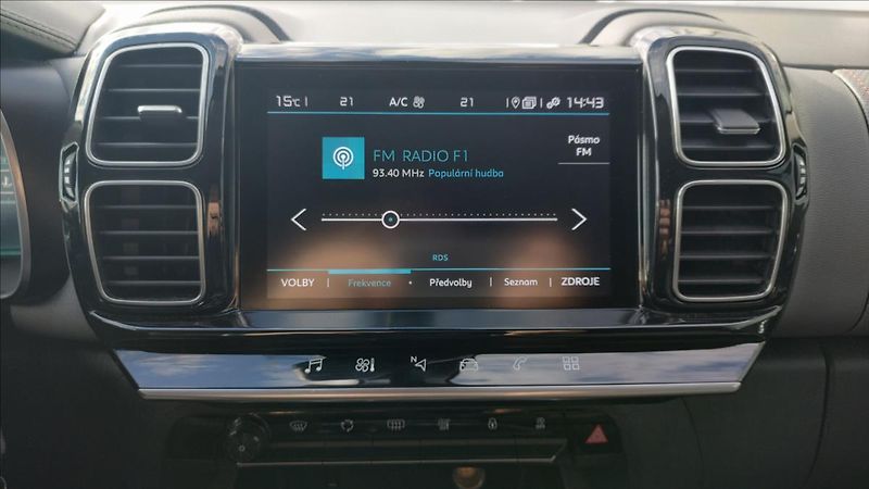 Citroën C5 Aircross 1,5   Feel BHDi EAT8 ČR - fotka 11 z 19