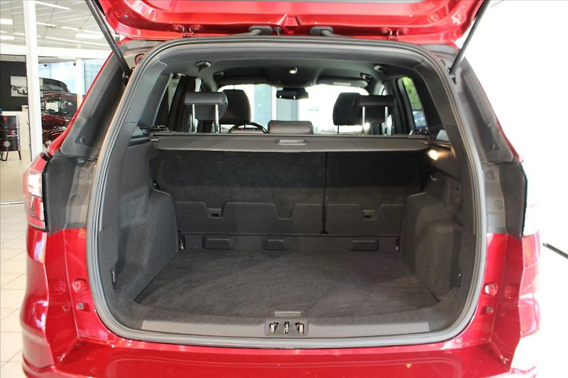Ford Kuga TDCi AWD ST-Line - fotka 28 z 31