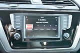 Volkswagen Touran (2016) Trendline 2.0 TDI 110kW DSG - náhled 17