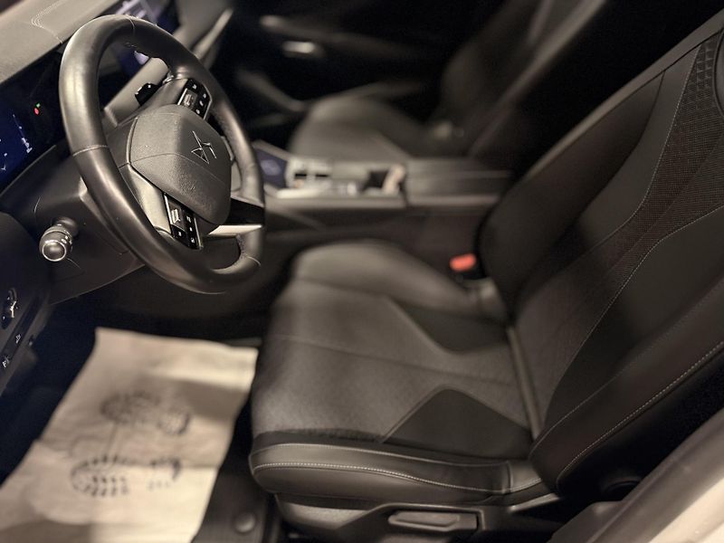DS Automobiles DS4 (2023) 1.2 PURETECH,ČR,ZÁRUKA - fotka 40 z 72