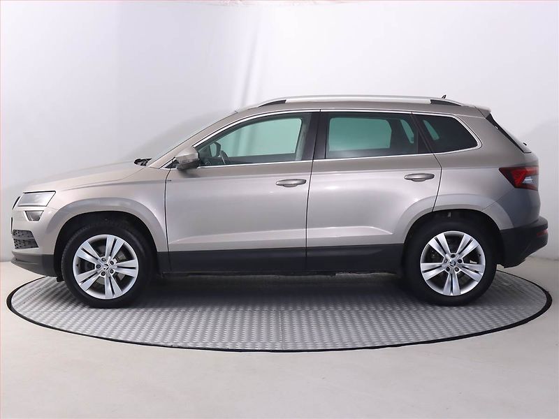 Škoda Karoq (2018) 2.0 TDI, 4X4, Automat - fotka 3 z 18