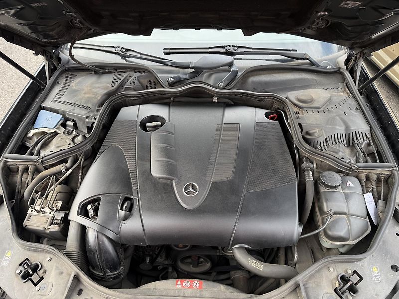 Mercedes-Benz Třídy E (2007) 220 CDI - fotka 19 z 20