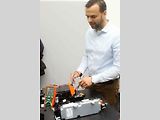 48Voltové napětí zaručuje, že opraváři auta nehrozí žádný úraz elektrickým proudem a nepotřebuje k manipulaci s ním speciální oprávnění