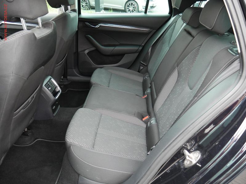 Škoda Octavia (2020) 1.5 TSi, Style, LED, navi - fotka 10 z 19